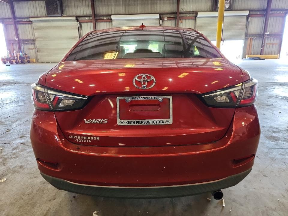 2019 TOYOTA YARIS L 6