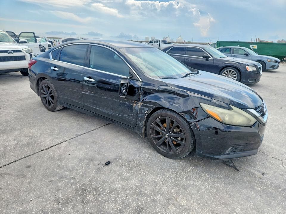 2017 NISSAN ALTIMA 2.5 SR 4