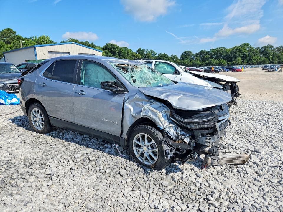 2024 CHEVROLET EQUINOX LT LT 4