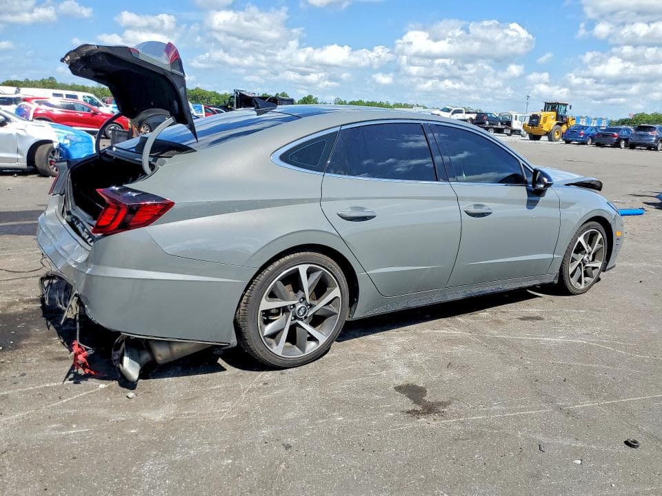 2022 HYUNDAI SONATA SEL PLUS 3