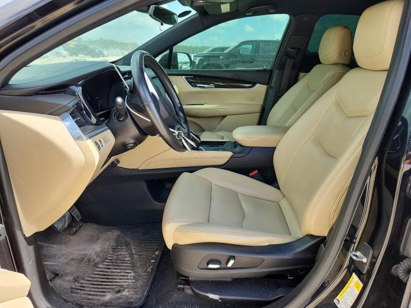 2017 CADILLAC XT5 7