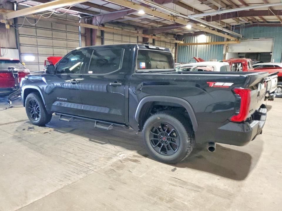2023 TOYOTA TUNDRA SR5 2