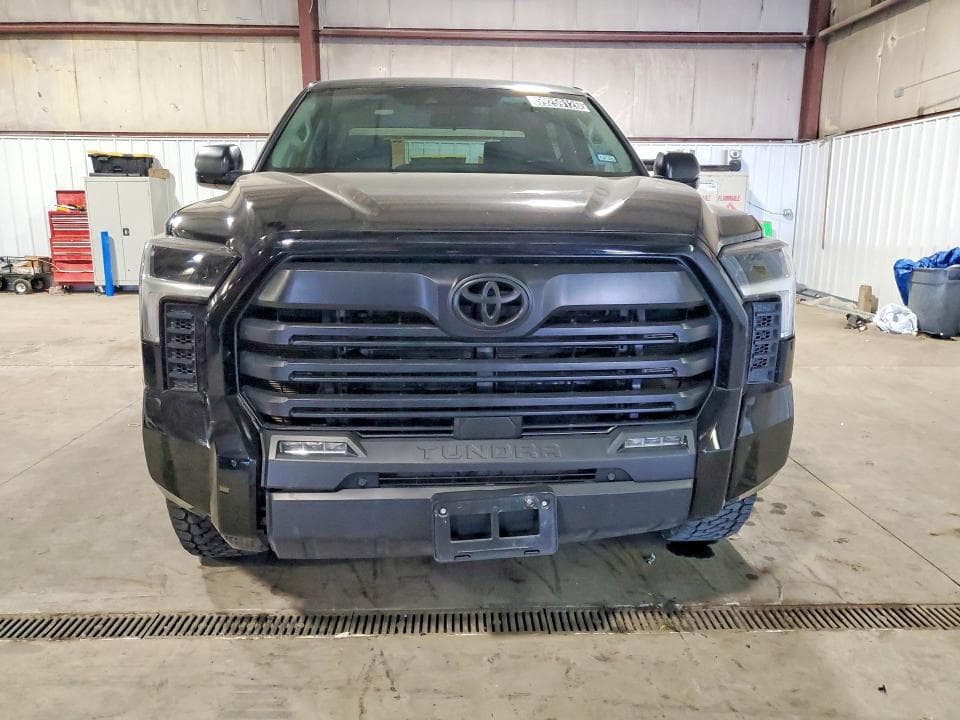 2023 TOYOTA TUNDRA SR5 5