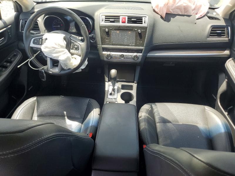 2017 SUBARU LEGACY 3.6R LIMITED 8