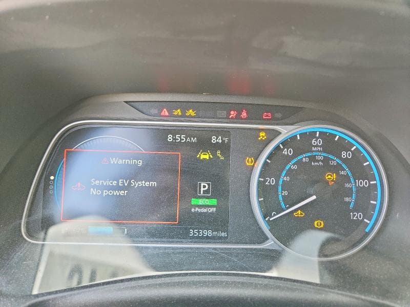 2020 NISSAN LEAF SV 9