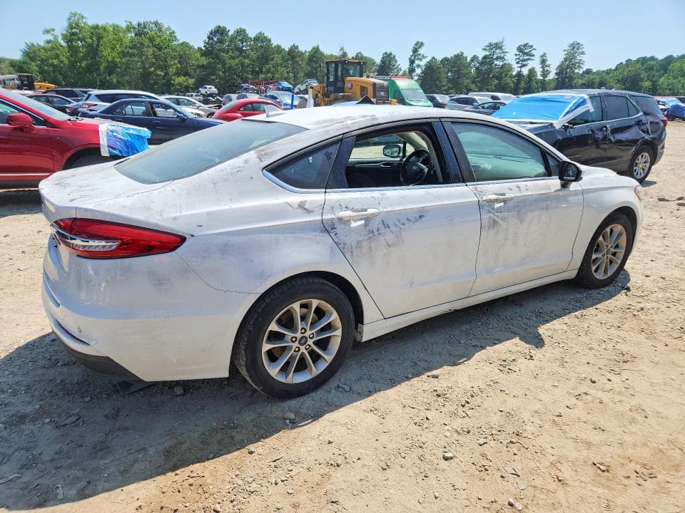 2020 FORD FUSION SE 3