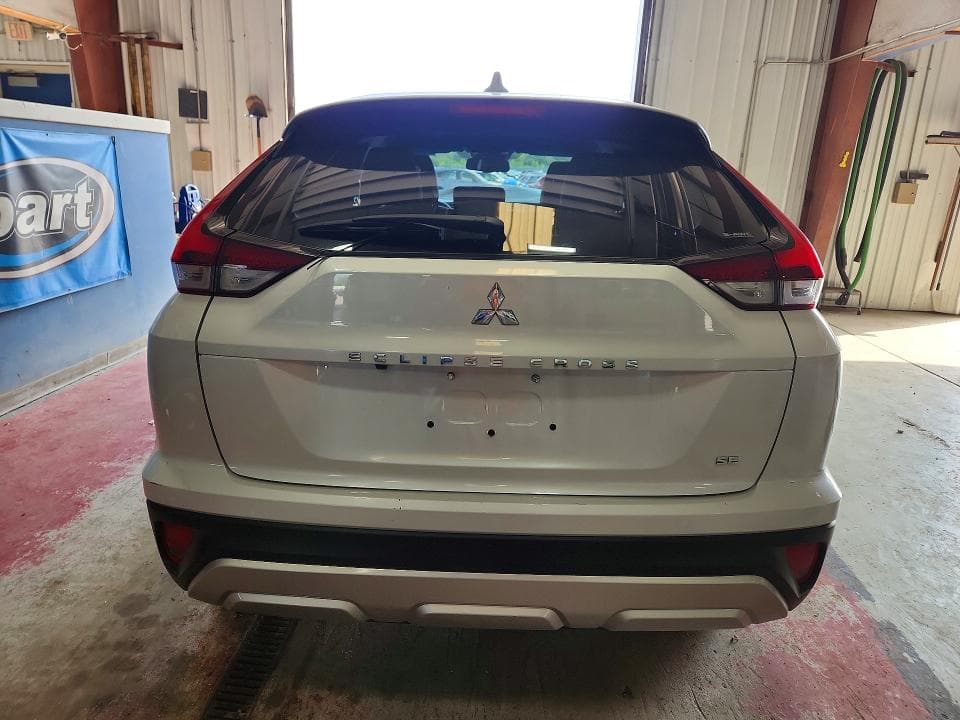 2024 MITSUBISHI ECLIPSE CROSS SE 6