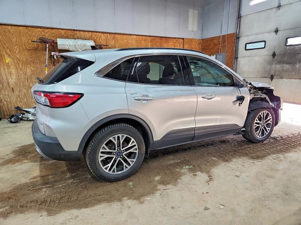 2020 FORD ESCAPE SEL 3