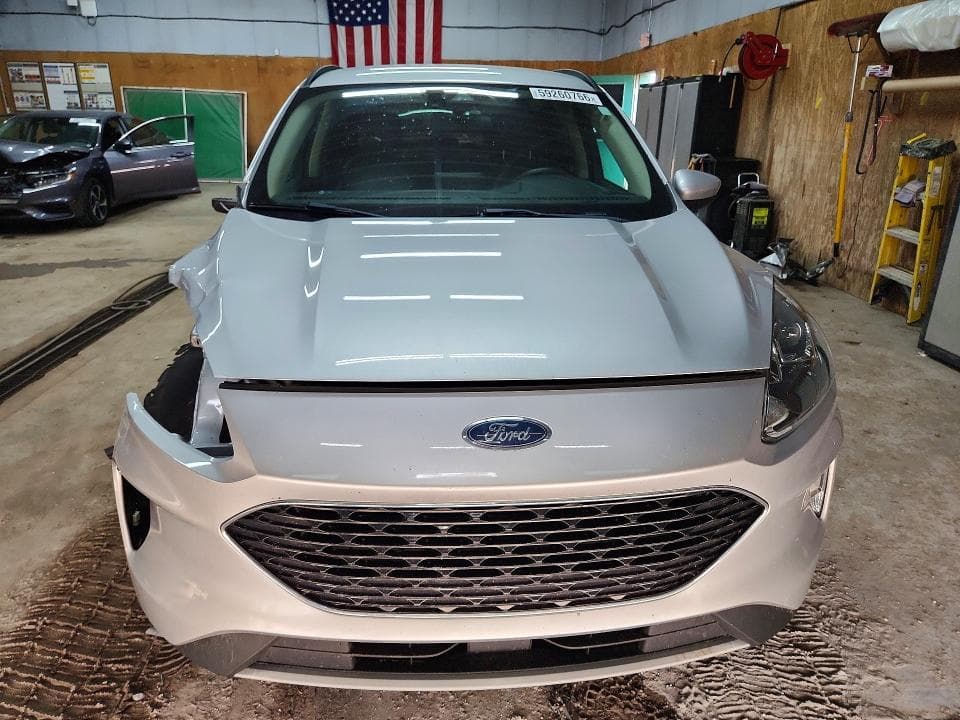 2020 FORD ESCAPE SEL 5