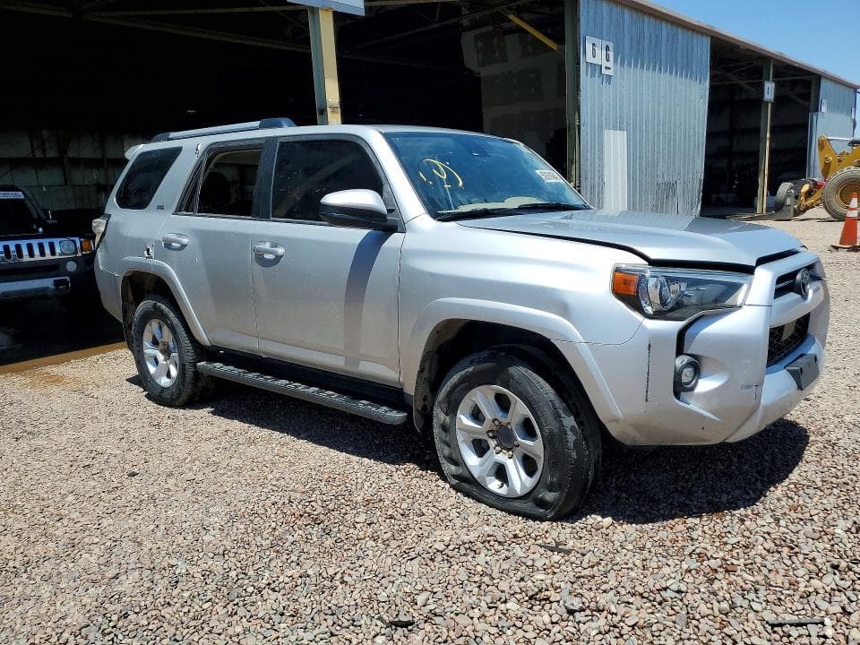 2021 TOYOTA 4RUNNER 4