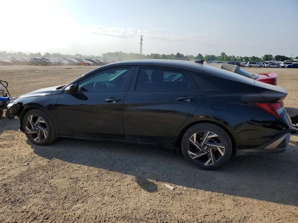 2025 HYUNDAI ELANTRA SEL SPORT 2