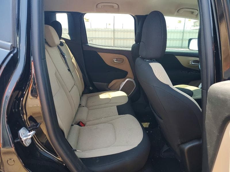 2017 JEEP RENEGADE LATITUDE 10