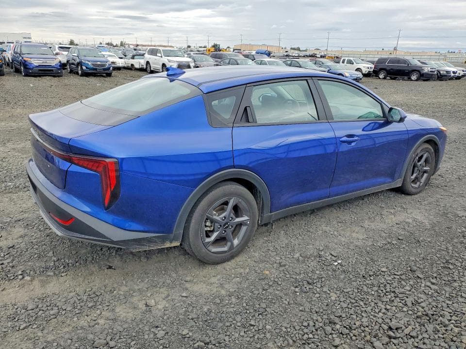 2025 KIA K4 LXS LXS 3