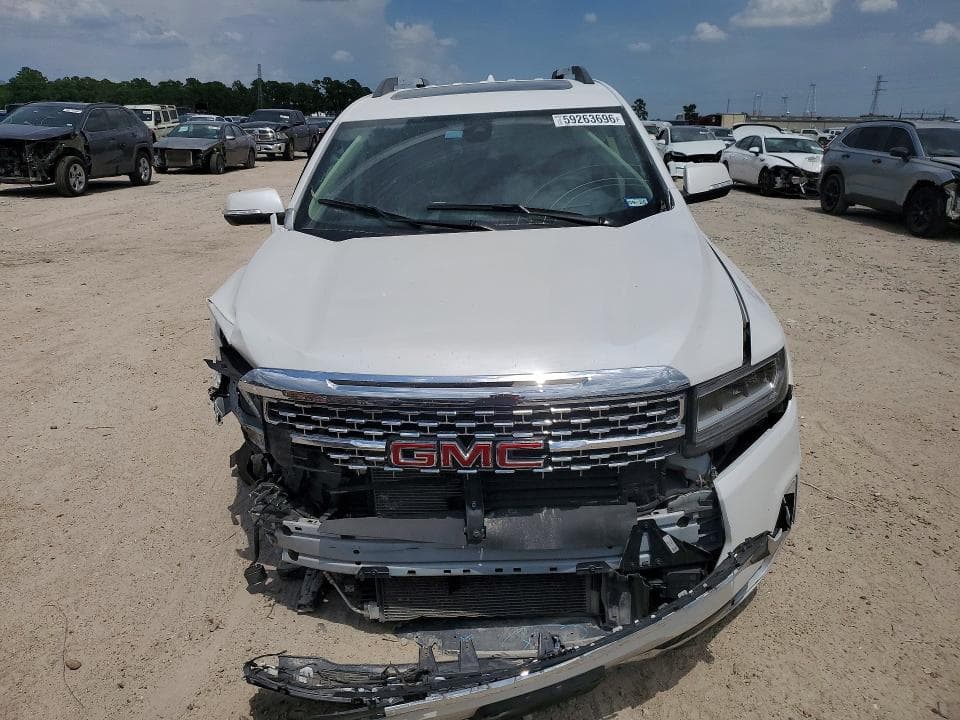 2023 GMC ACADIA DENALI 5