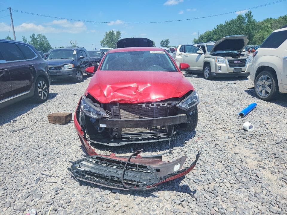 2017 HYUNDAI ELANTRA SE 5