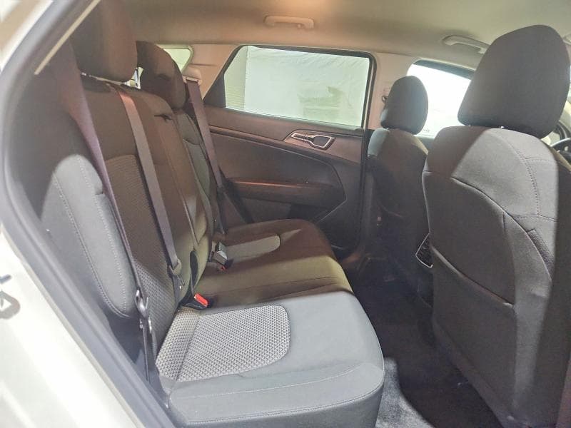 2023 KIA SPORTAGE LX 11