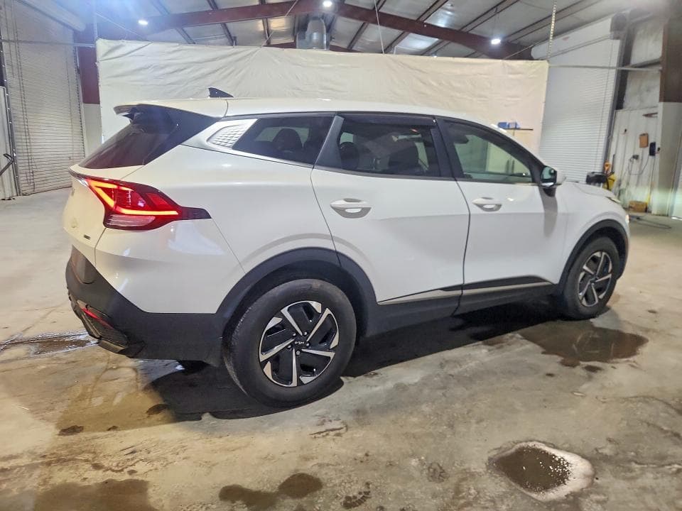 2023 KIA SPORTAGE LX 3