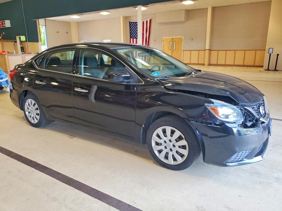 2016 NISSAN SENTRA S 4