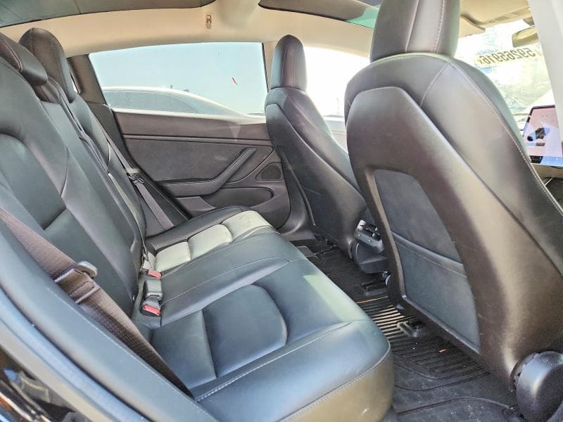 2019 TESLA MODEL 3 10