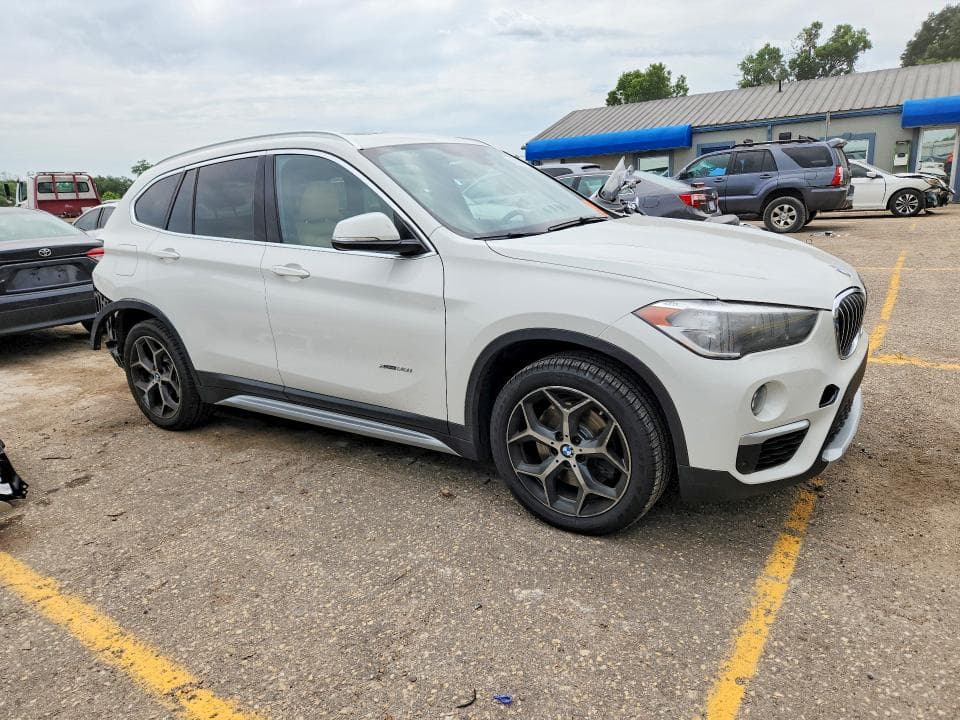 2018 BMW X1 XDRIVE28I 4