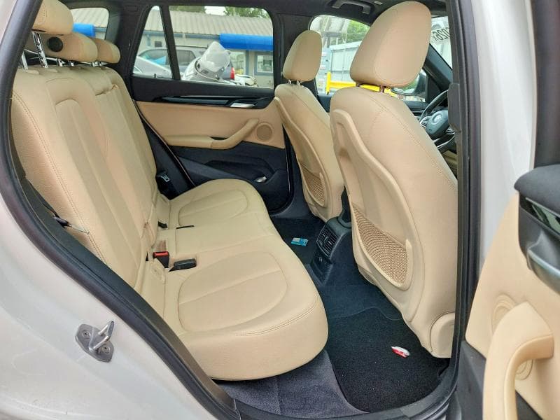 2018 BMW X1 XDRIVE28I 10