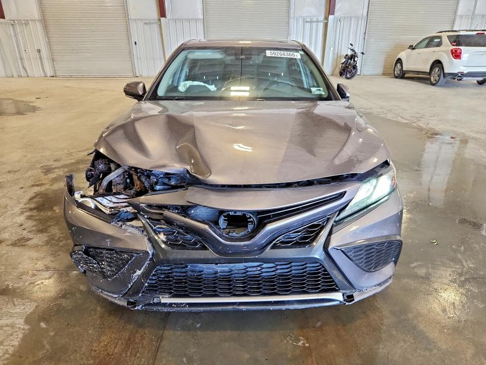 2022 TOYOTA CAMRY XSE 5