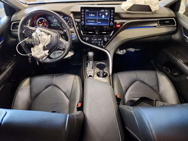 2022 TOYOTA CAMRY XSE 8