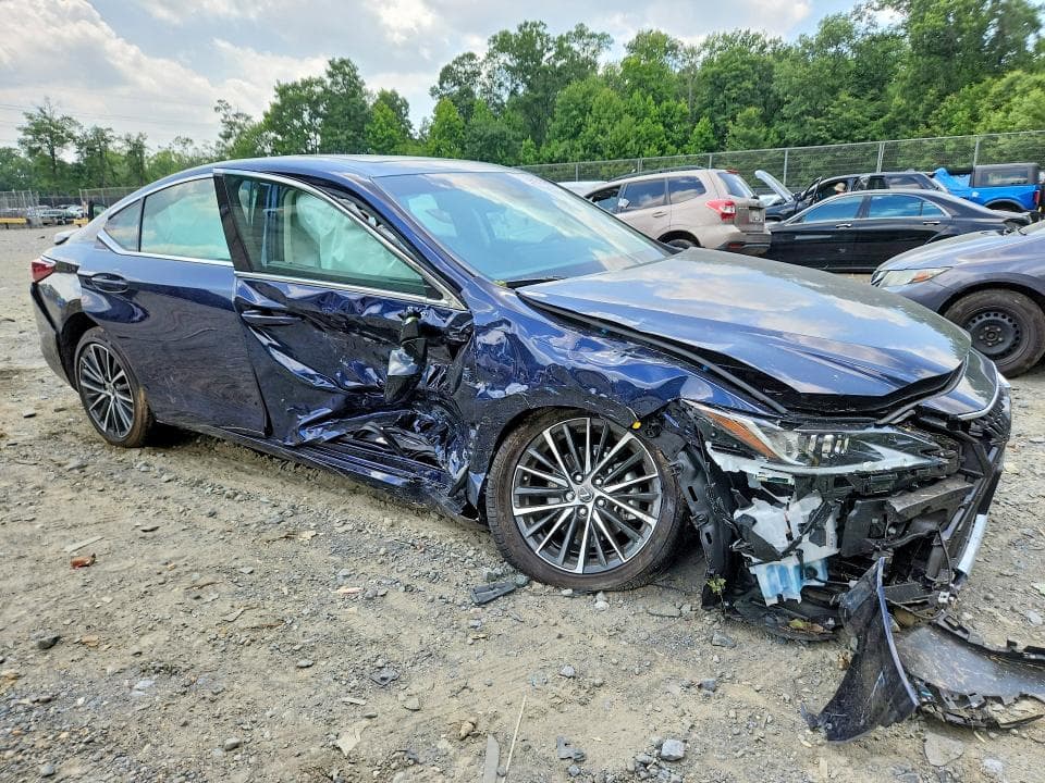2025 LEXUS ES 300H BASE BASE 4