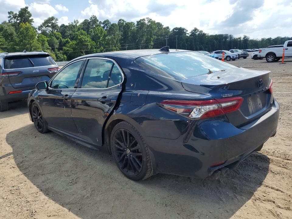 2021 TOYOTA CAMRY XSE 2