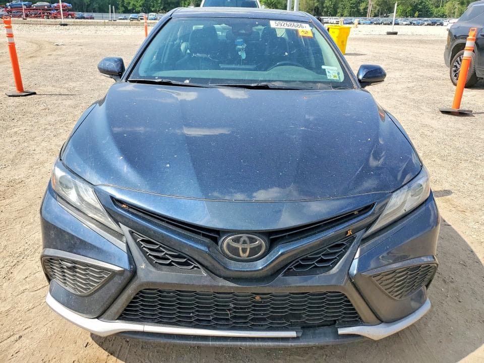2021 TOYOTA CAMRY XSE 5