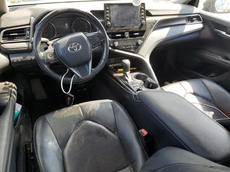 2021 TOYOTA CAMRY XSE 8