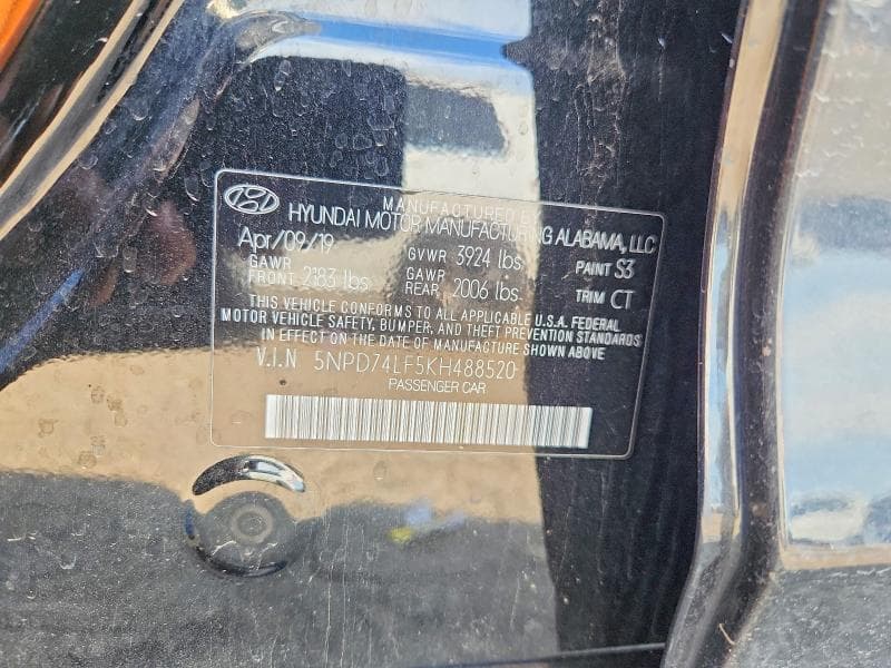 2019 HYUNDAI ELANTRA SE 12