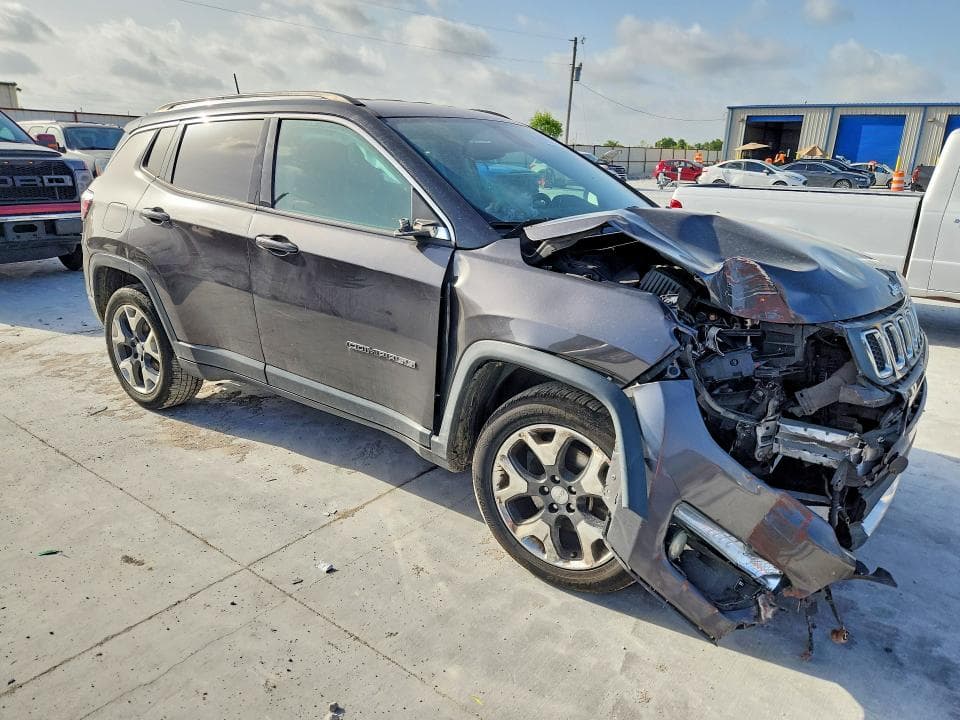 2019 JEEP COMPASS LIMITED 4