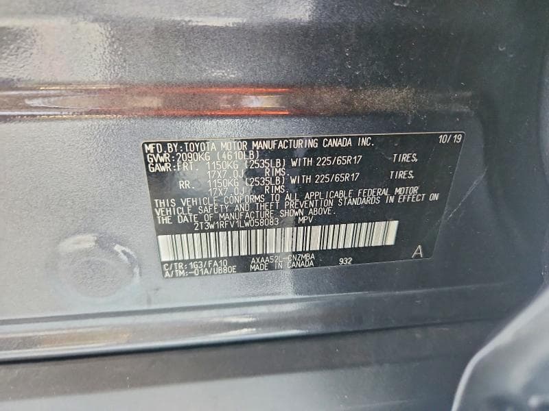 2020 TOYOTA RAV4 XLE 13