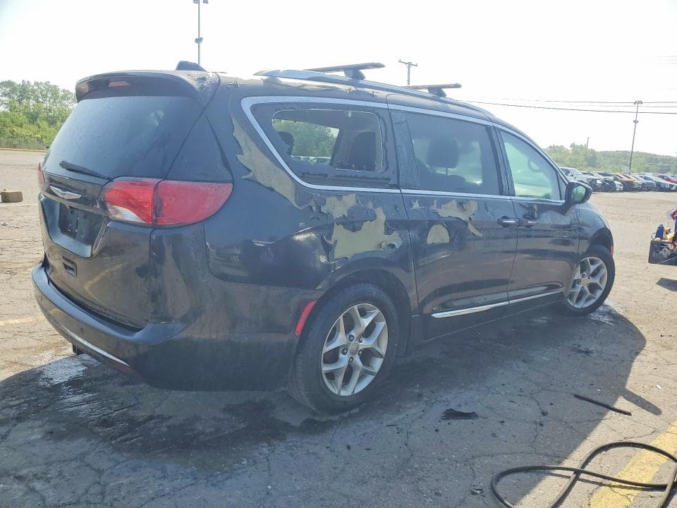 2019 CHRYSLER PACIFICA TOURING L PLUS TOURING L PLUS 3