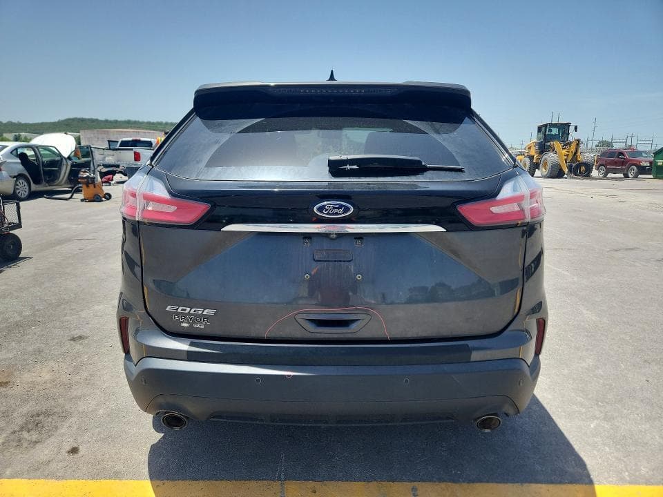 2020 FORD EDGE SE 6