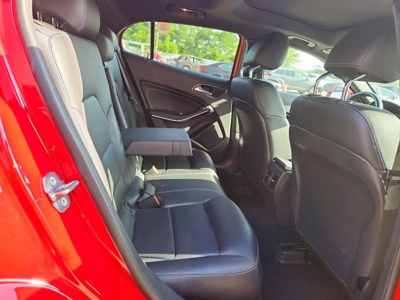 2019 MERCEDES-BENZ GLA 250 4MATIC 11