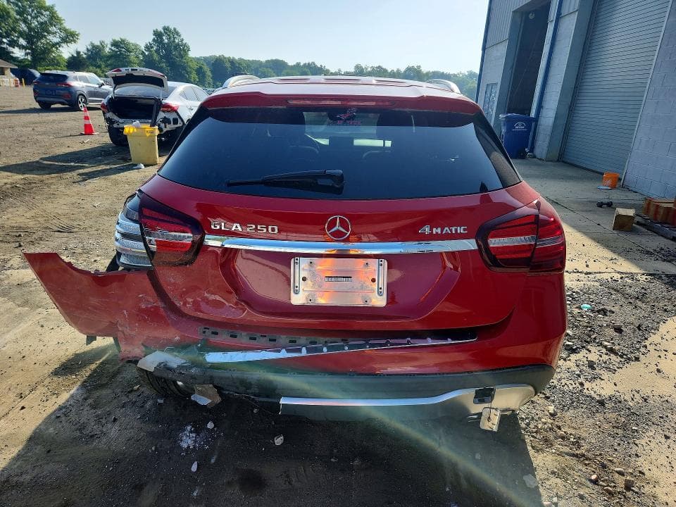 2019 MERCEDES-BENZ GLA 250 4MATIC 6