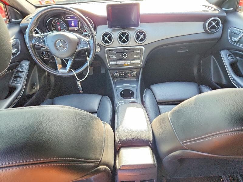2019 MERCEDES-BENZ GLA 250 4MATIC 8