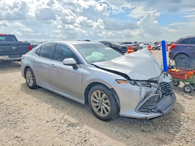 2024 TOYOTA CAMRY LE 4