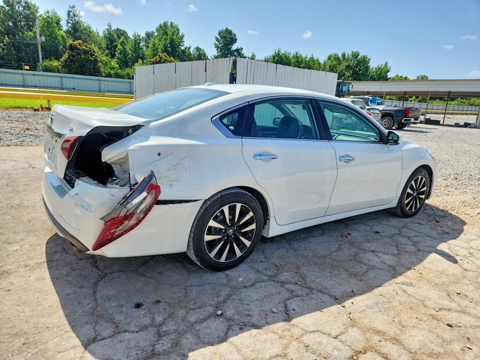 2018 NISSAN ALTIMA 2.5 SL 3