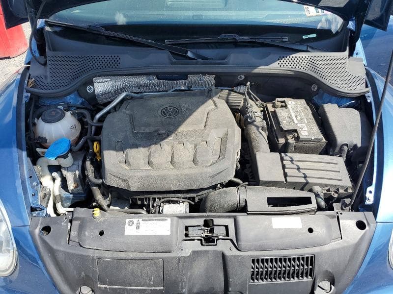 2018 VOLKSWAGEN BEETLE S/COAST 11