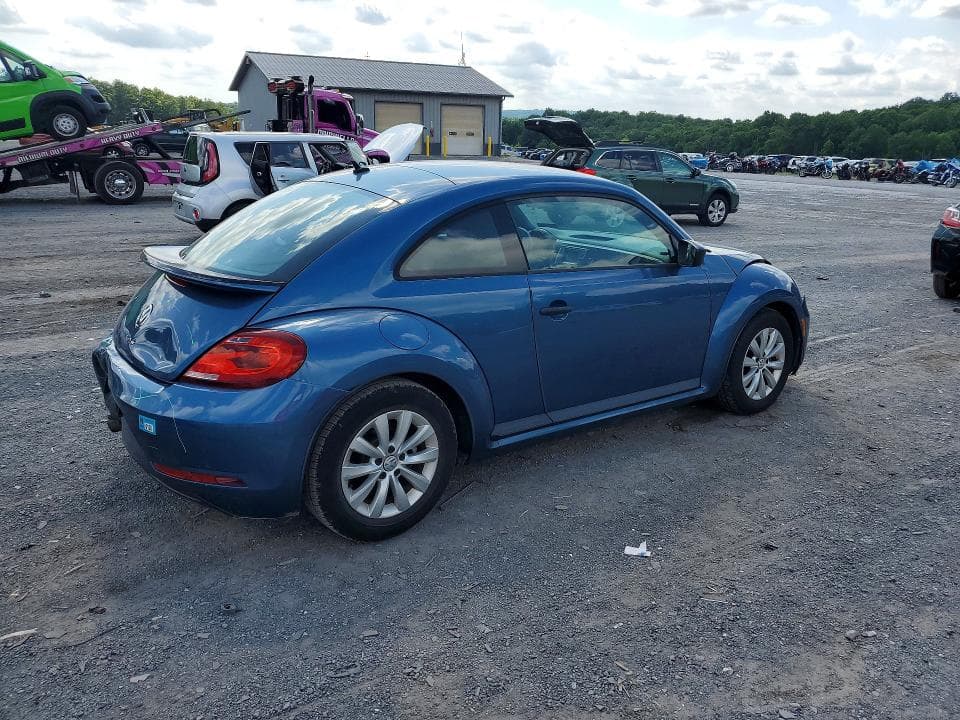2018 VOLKSWAGEN BEETLE S/COAST 3