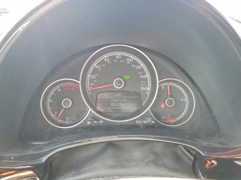 2018 VOLKSWAGEN BEETLE S/COAST 9