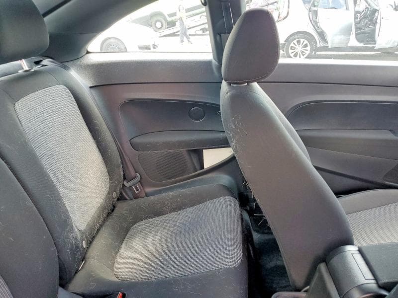 2018 VOLKSWAGEN BEETLE S/COAST 10