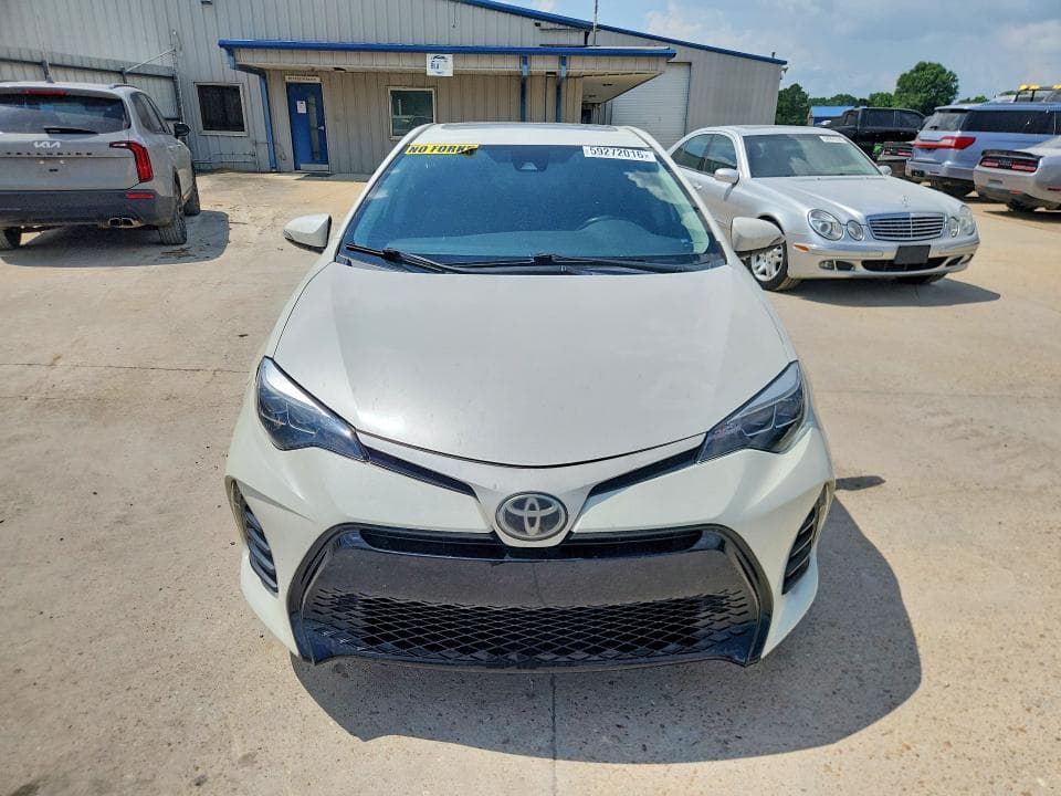 2019 TOYOTA COROLLA SE 5