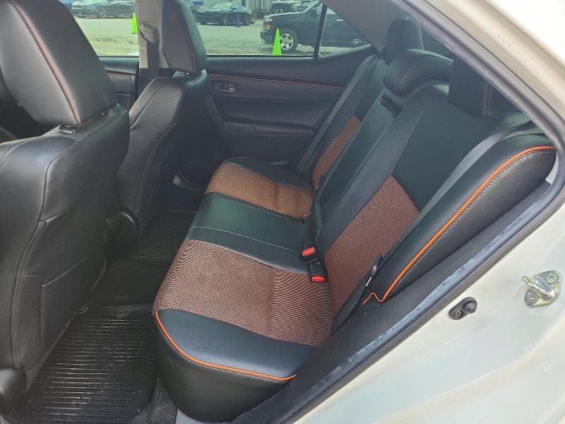 2019 TOYOTA COROLLA SE 10