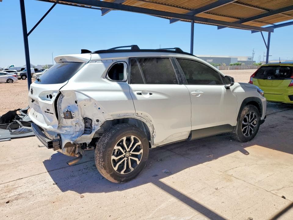 2025 TOYOTA COROLLA CROSS HYBRID SE 3