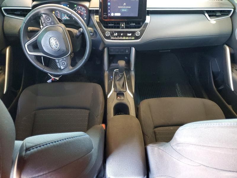 2025 TOYOTA COROLLA CROSS HYBRID SE 8