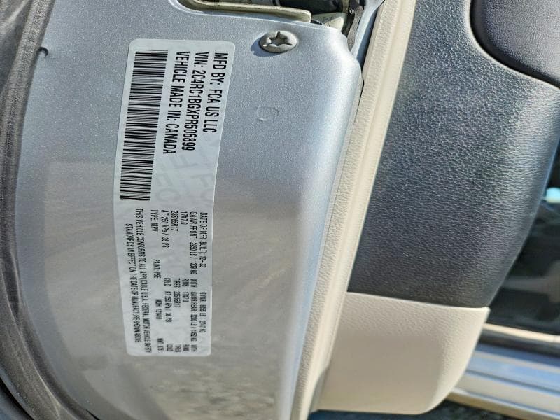 2023 CHRYSLER PACIFICA TOURING L 13